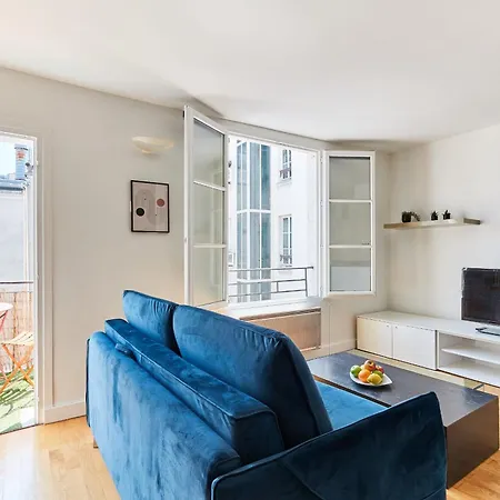 Bnbnova - Latin Quarter - 1br With Balcony